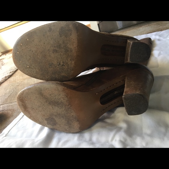 Frye lace up heeled boots - Picture 3 of 3